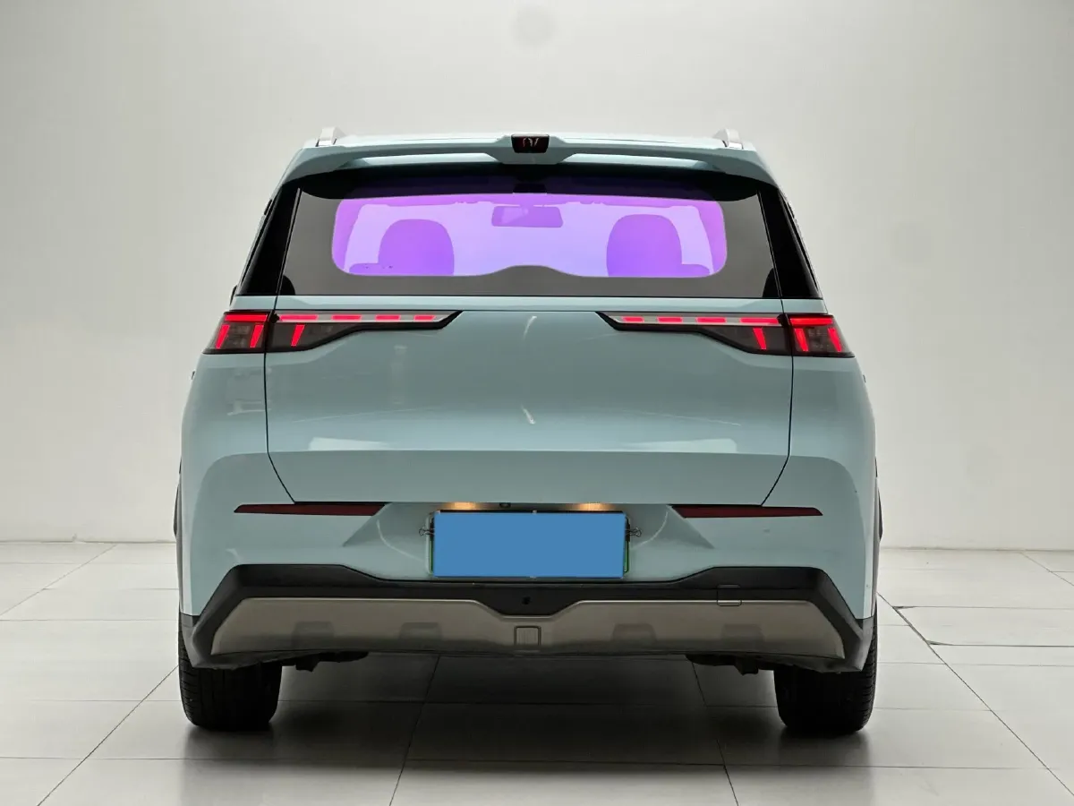 2022 Geely Okavango 1.8T 184HP L4 7DCT,autocango,china used car exporter,china ev exporter,chinese used car exporter,chinese used ev exporter