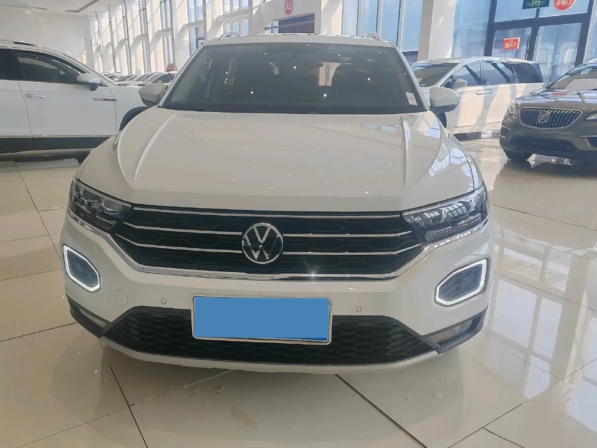 2022 Volkswagen T-Roc 1.4T 150HP L4 7DCT,autocango,china used car exporter,china ev exporter,chinese used car exporter,chinese used ev exporter