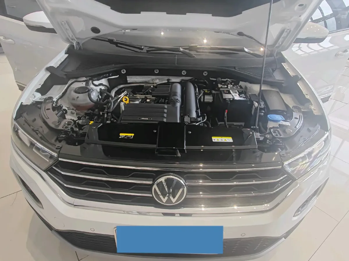 2022 Volkswagen T-Roc 1.4T 150HP L4 7DCT,autocango,china used car exporter,china ev exporter,chinese used car exporter,chinese used ev exporter