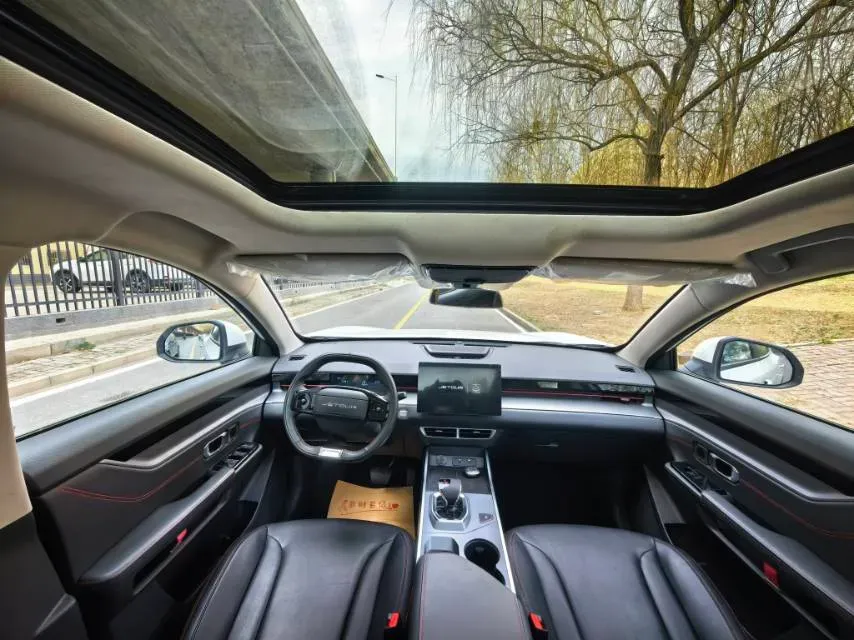 2025 Jetour DASHING 1.5T 156HP L4 6DCT,autocango,china used car exporter,china ev exporter,chinese used car exporter,chinese used ev exporter