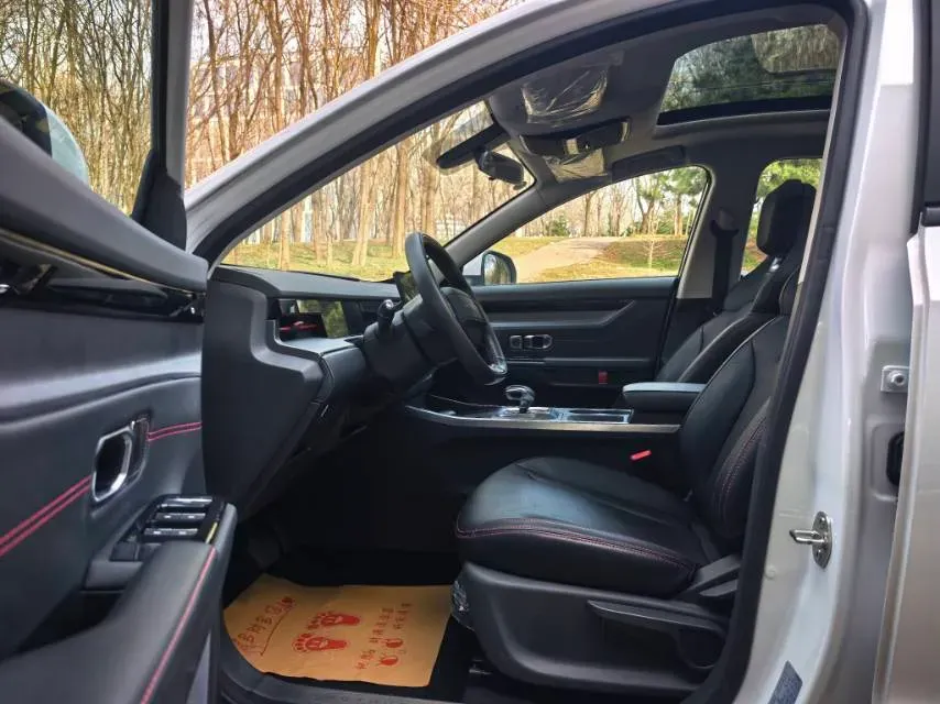 2025 Jetour DASHING 1.5T 156HP L4 6DCT,autocango,china used car exporter,china ev exporter,chinese used car exporter,chinese used ev exporter