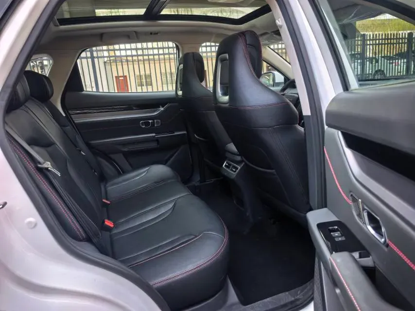 2025 Jetour DASHING 1.5T 156HP L4 6DCT,autocango,china used car exporter,china ev exporter,chinese used car exporter,chinese used ev exporter