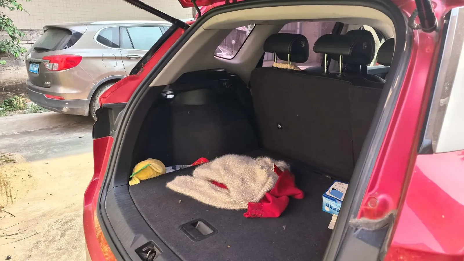 2019 BYD Song Pro 1.5T 160HP L4 6DCT PHEV 15.7KWH,autocango,china used car exporter,china ev exporter,chinese used car exporter,chinese used ev exporter