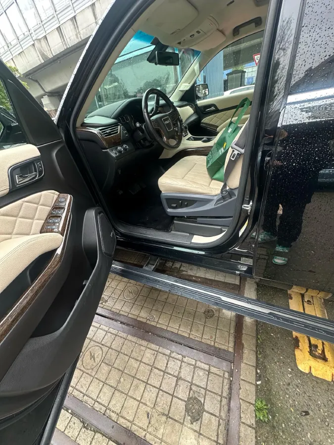 2015 The Durant Guild YUKON 5.3L 355HP V8 6AT,autocango,china used car exporter,china ev exporter,chinese used car exporter,chinese used ev exporter