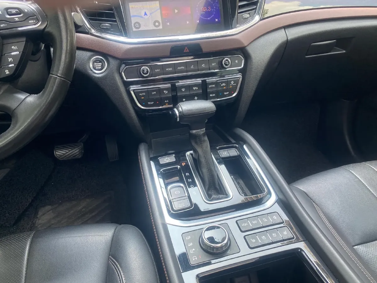 2017 GAC Trumpchi GS8 2.0T 201HP L4 6AT,autocango,china used car exporter,china ev exporter,chinese used car exporter,chinese used ev exporter