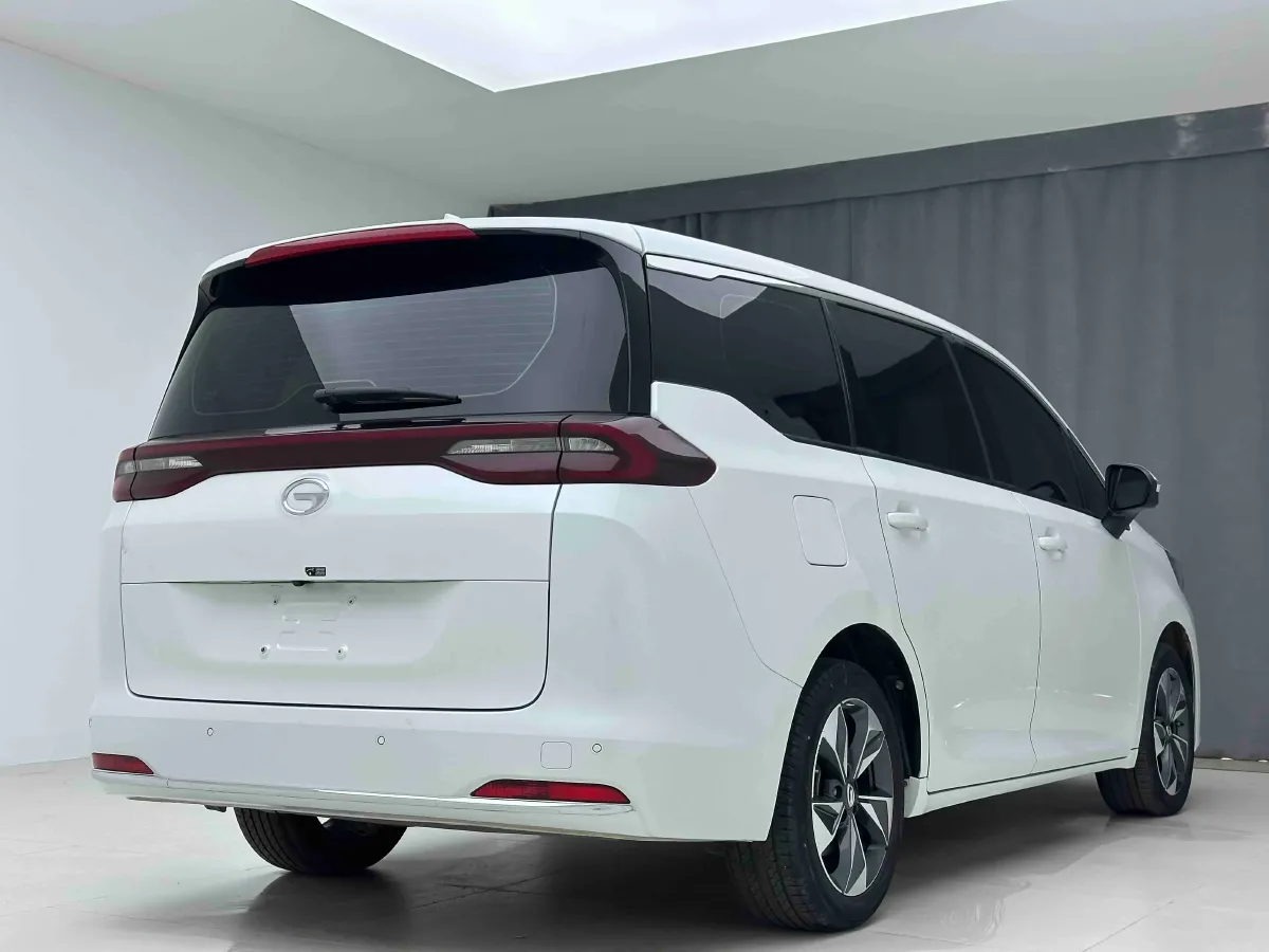 2021 GAC Trumpchi M6 1.5T 169HP L4 7DCT,autocango,china used car exporter,china ev exporter,chinese used car exporter,chinese used ev exporter