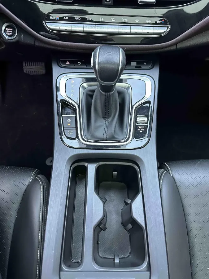 2021 GAC Trumpchi M6 1.5T 169HP L4 7DCT,autocango,china used car exporter,china ev exporter,chinese used car exporter,chinese used ev exporter