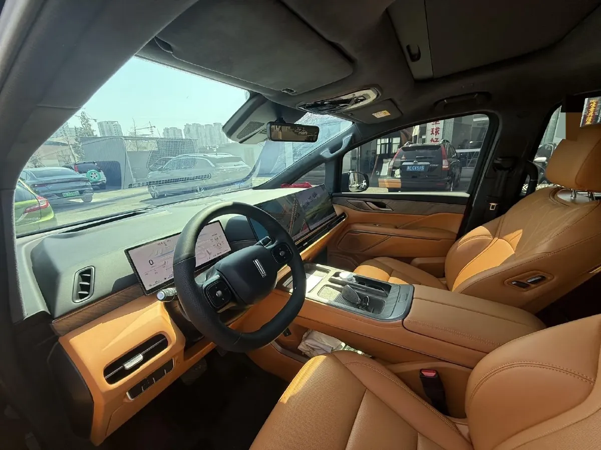 2025 WEY HighMountain 1.5T 170HP L4 4DHT PHEV,autocango,china used car exporter,china ev exporter,chinese used car exporter,chinese used ev exporter