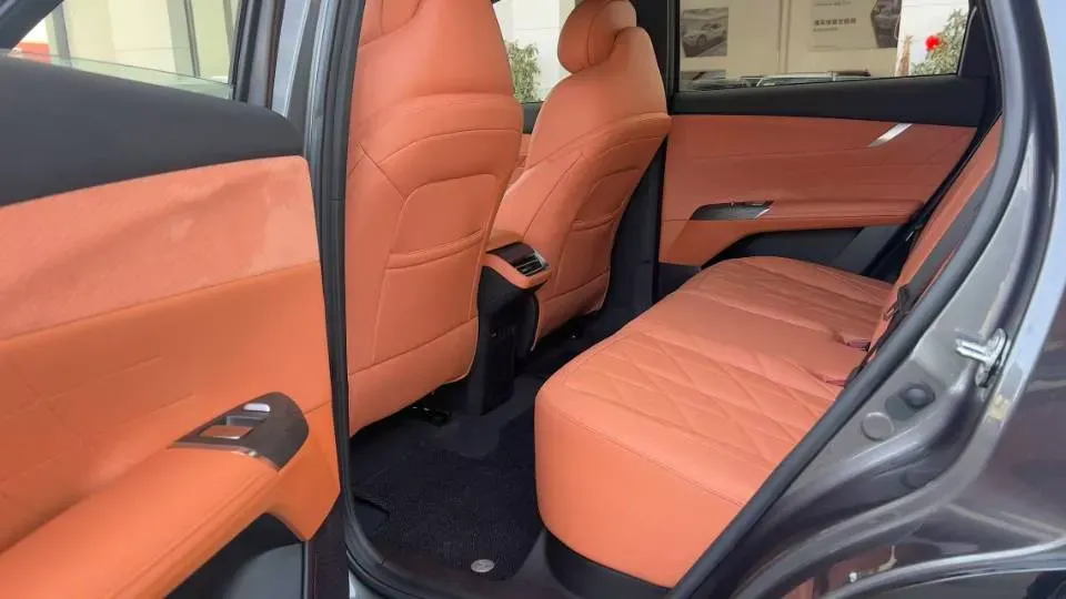 2025 ChangAn CS75 Plus 1.5T 192HP L4 8AT,autocango,china used car exporter,china ev exporter,chinese used car exporter,chinese used ev exporter