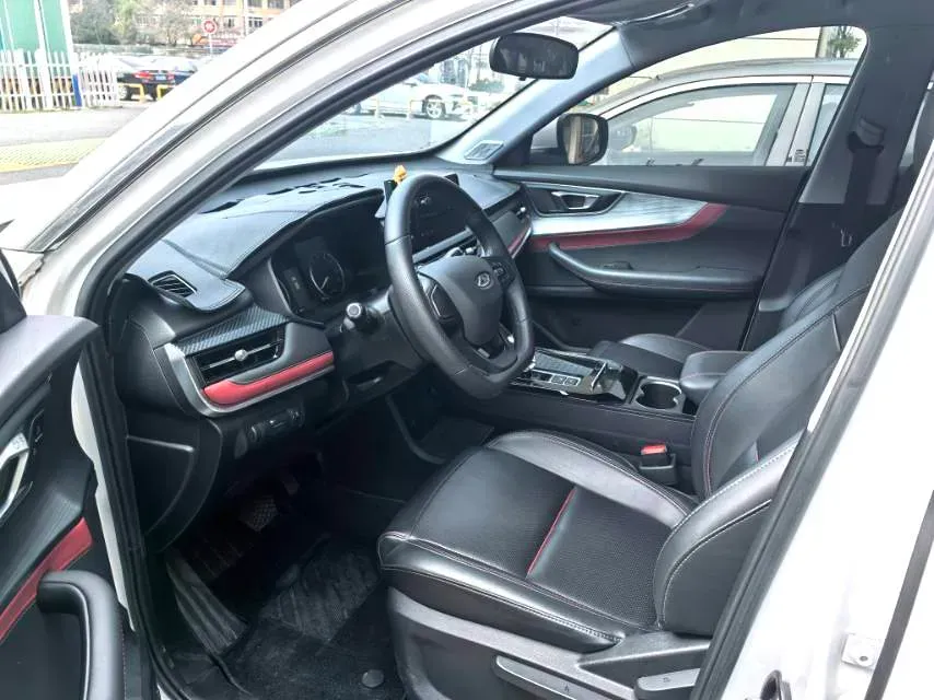 2022 Chery Tiggo 7 1.5T 156HP L4 CVT,autocango,china used car exporter,china ev exporter,chinese used car exporter,chinese used ev exporter