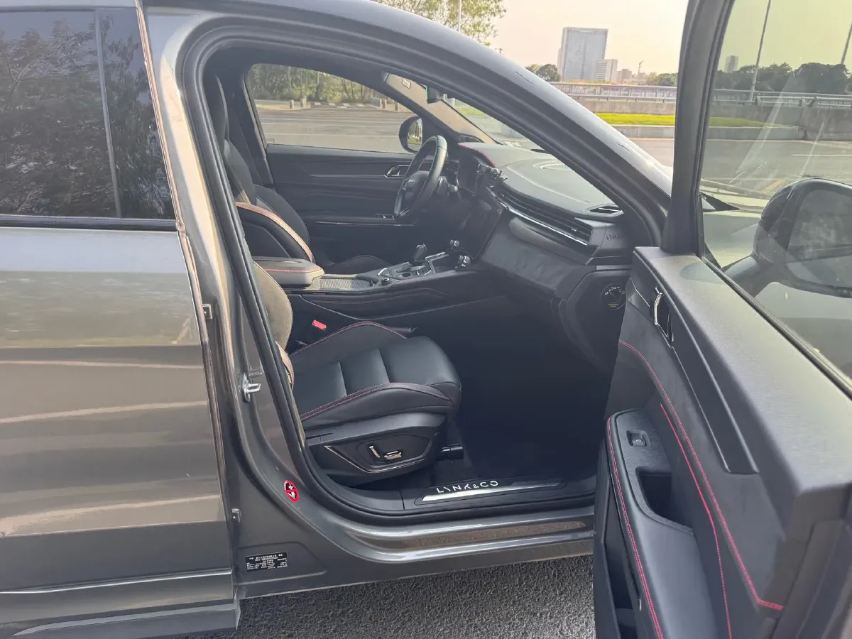 2020 LYNK&CO 05 2.0T 254HP L4 8AT,autocango,china used car exporter,china ev exporter,chinese used car exporter,chinese used ev exporter