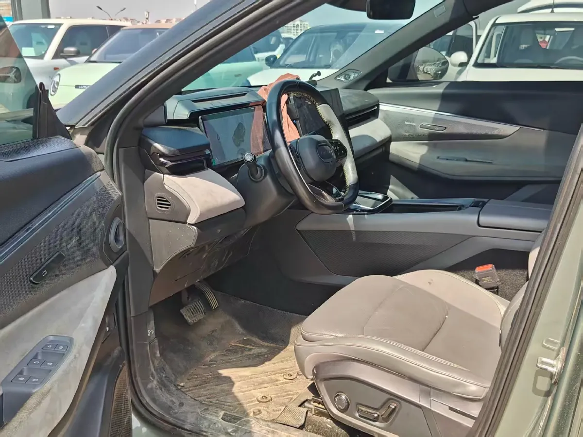 2023 LYNK&CO 08 EM-P 1.5T 163HP L4 3DHT PHEV 39.6KWH,autocango,china used car exporter,china ev exporter,chinese used car exporter,chinese used ev exporter