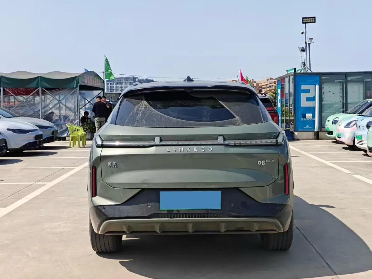 2023 LYNK&CO 08 EM-P 1.5T 163HP L4 3DHT PHEV 39.6KWH,autocango,china used car exporter,china ev exporter,chinese used car exporter,chinese used ev exporter