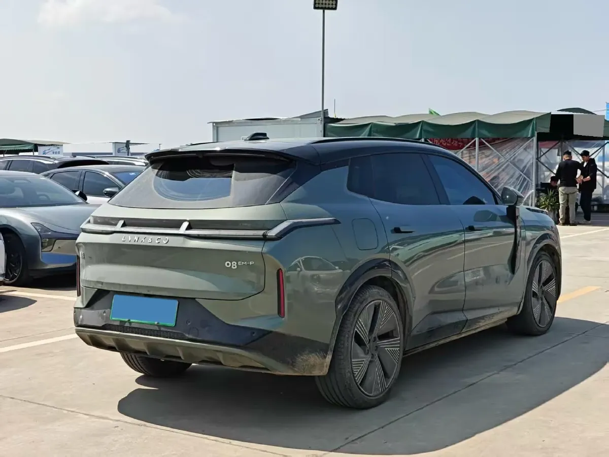 2023 LYNK&CO 08 EM-P 1.5T 163HP L4 3DHT PHEV 39.6KWH,autocango,china used car exporter,china ev exporter,chinese used car exporter,chinese used ev exporter