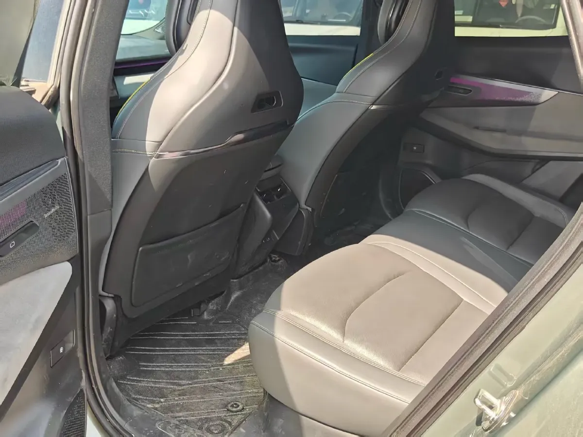 2023 LYNK&CO 08 EM-P 1.5T 163HP L4 3DHT PHEV 39.6KWH,autocango,china used car exporter,china ev exporter,chinese used car exporter,chinese used ev exporter