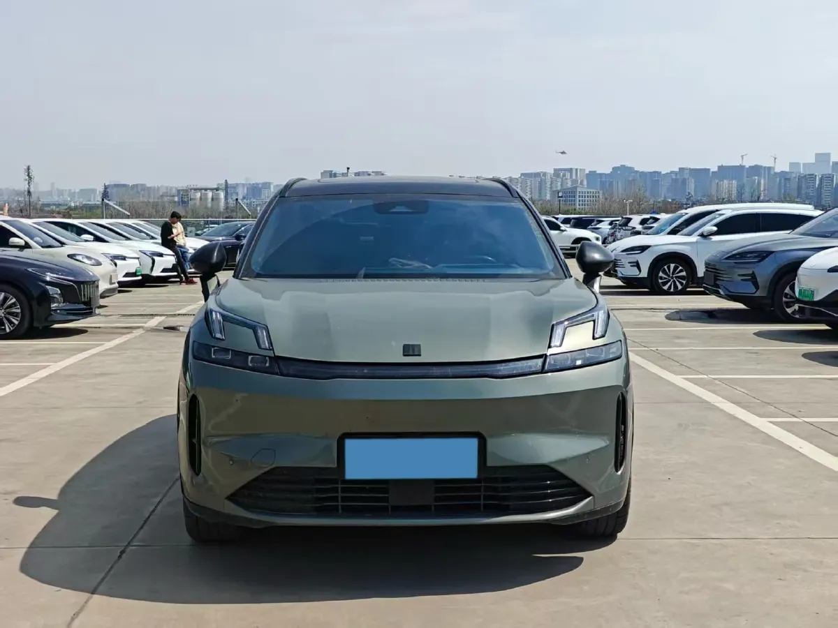 2023 LYNK&CO 08 EM-P 1.5T 163HP L4 3DHT PHEV 39.6KWH,autocango,china used car exporter,china ev exporter,chinese used car exporter,chinese used ev exporter