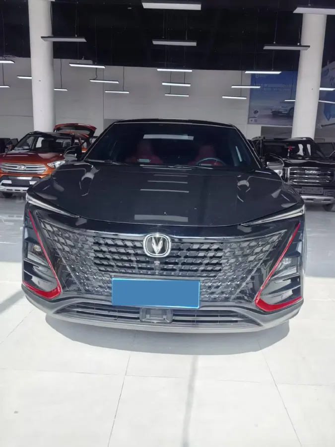 2020 ChangAn UNI-T 1.5T 180HP L4 7DCT,autocango,china used car exporter,china ev exporter,chinese used car exporter,chinese used ev exporter