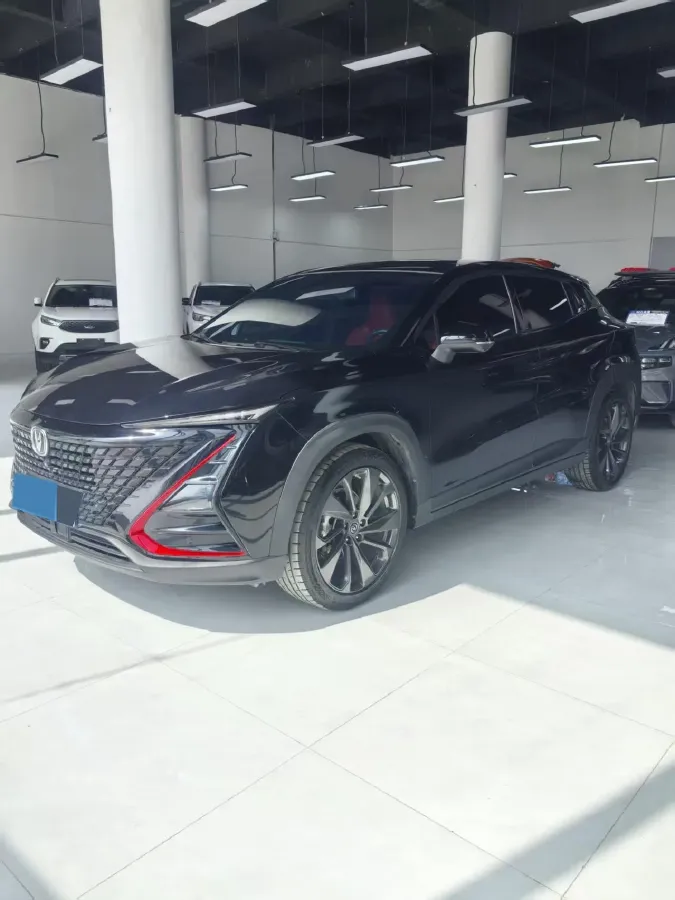 2020 ChangAn UNI-T 1.5T 180HP L4 7DCT,autocango,china used car exporter,china ev exporter,chinese used car exporter,chinese used ev exporter