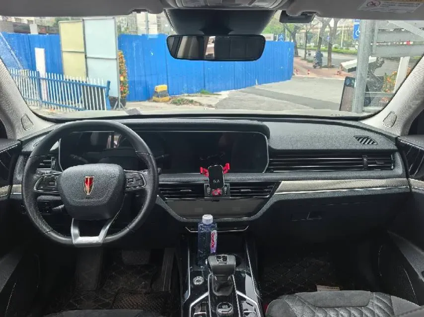 2022 HongQi HS5 2.0T 224HP L4 6AT,autocango,china used car exporter,china ev exporter,chinese used car exporter,chinese used ev exporter