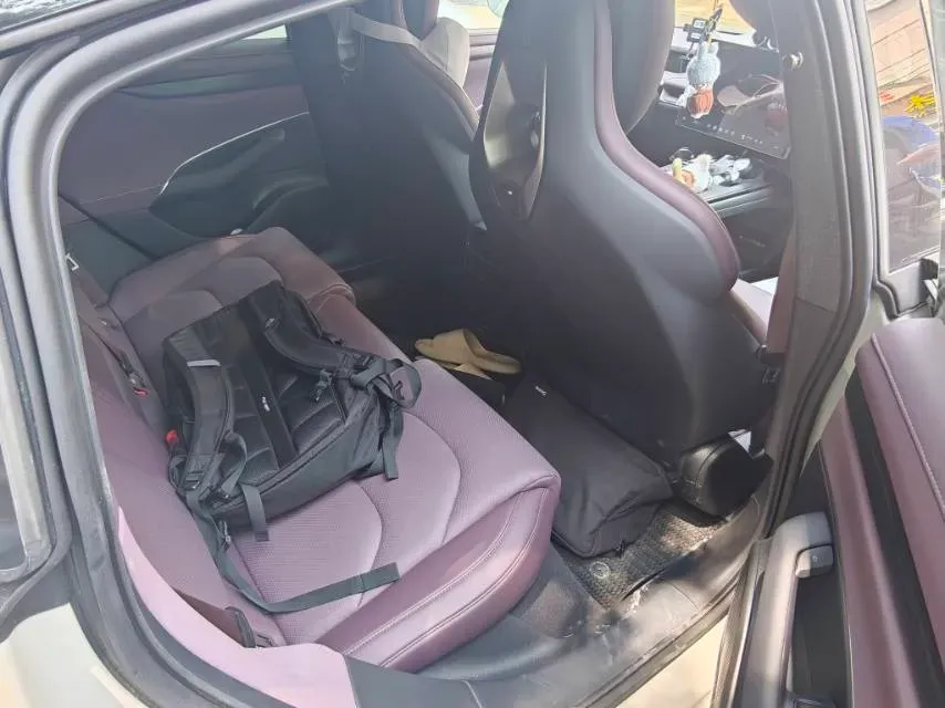 2024 MI SU7 BEV 73.6KWH,autocango,china used car exporter,china ev exporter,chinese used car exporter,chinese used ev exporter