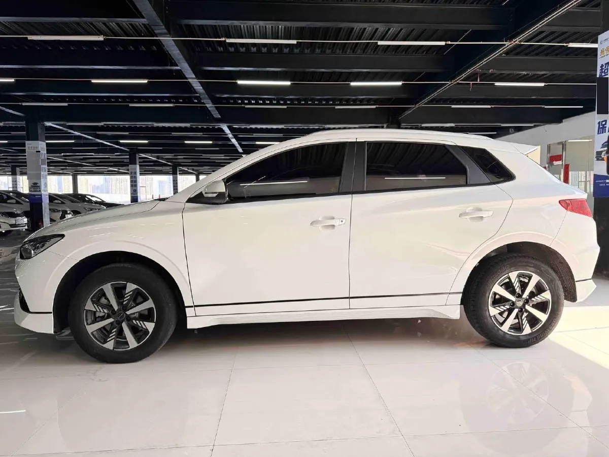 2024 BYD e2 BEV 43.2KWH,autocango,china used car exporter,china ev exporter,chinese used car exporter,chinese used ev exporter