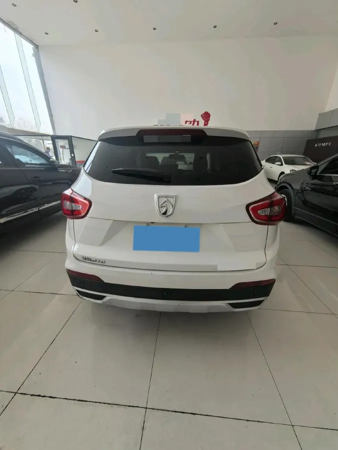 2017 BaoJun 510 1.5L 112HP L4 6MT,autocango,china used car exporter,china ev exporter,chinese used car exporter,chinese used ev exporter
