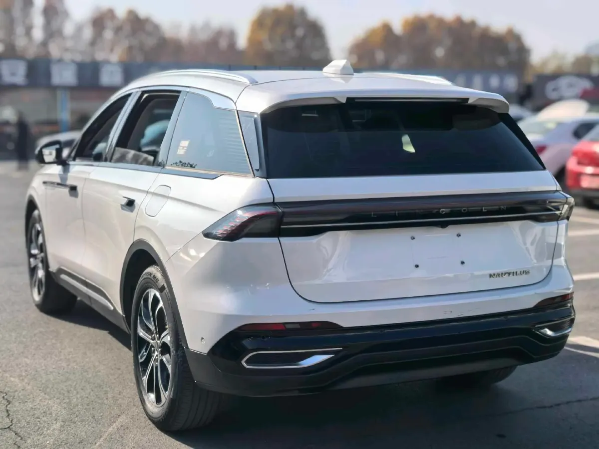 2023 Lincoln Nautilus 2.0T 282HP L4 E-CVT Hybrid,autocango,china used car exporter,china ev exporter,chinese used car exporter,chinese used ev exporter