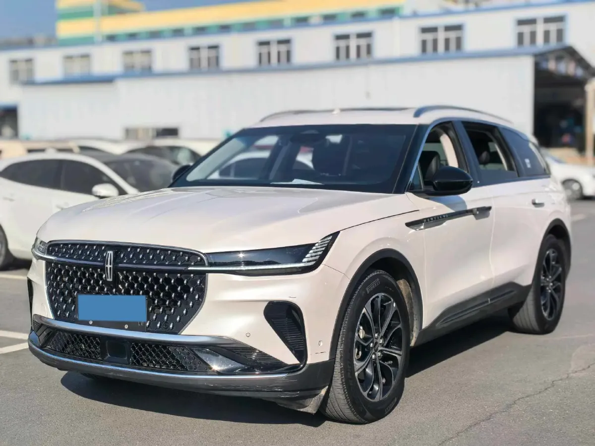 2023 Lincoln Nautilus 2.0T 282HP L4 E-CVT Hybrid,autocango,china used car exporter,china ev exporter,chinese used car exporter,chinese used ev exporter