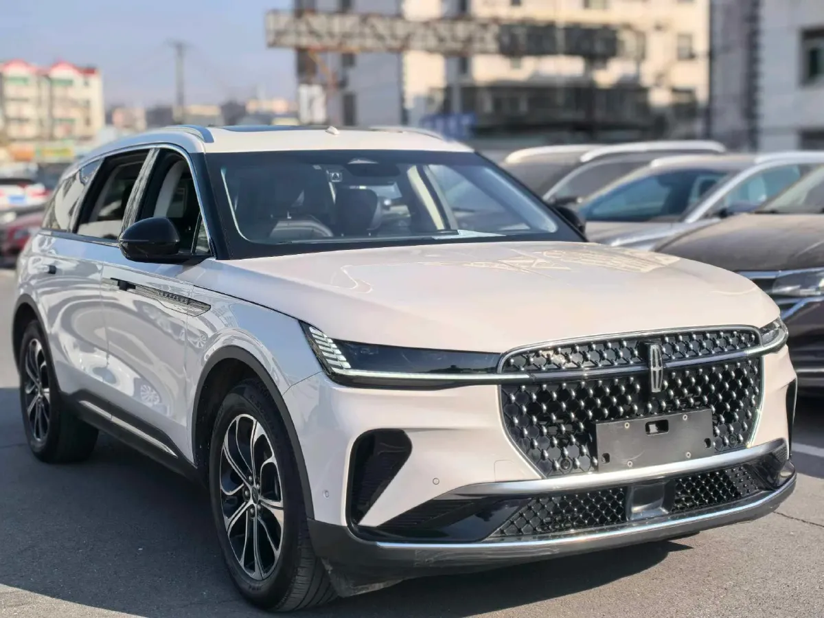 2023 Lincoln Nautilus 2.0T 282HP L4 E-CVT Hybrid,autocango,china used car exporter,china ev exporter,chinese used car exporter,chinese used ev exporter