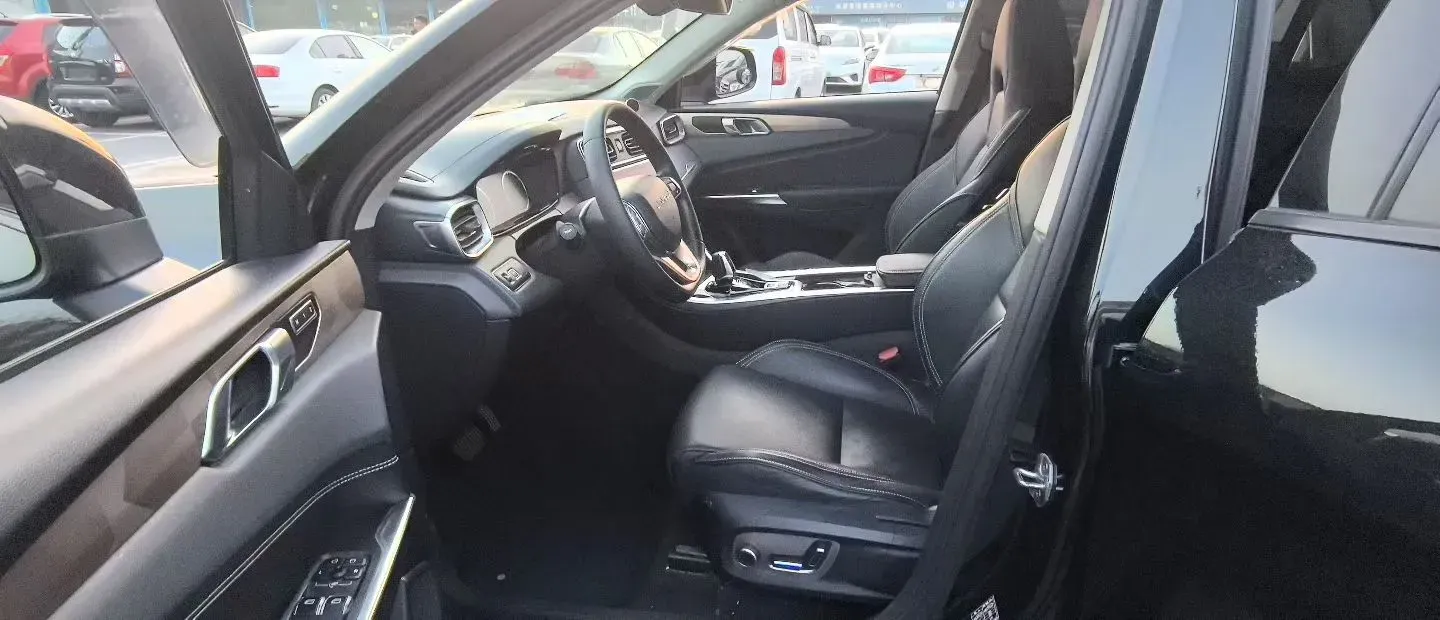 2019 Beijing BJ40 2.0T 218HP L4 6AT,autocango,china used car exporter,china ev exporter,chinese used car exporter,chinese used ev exporter