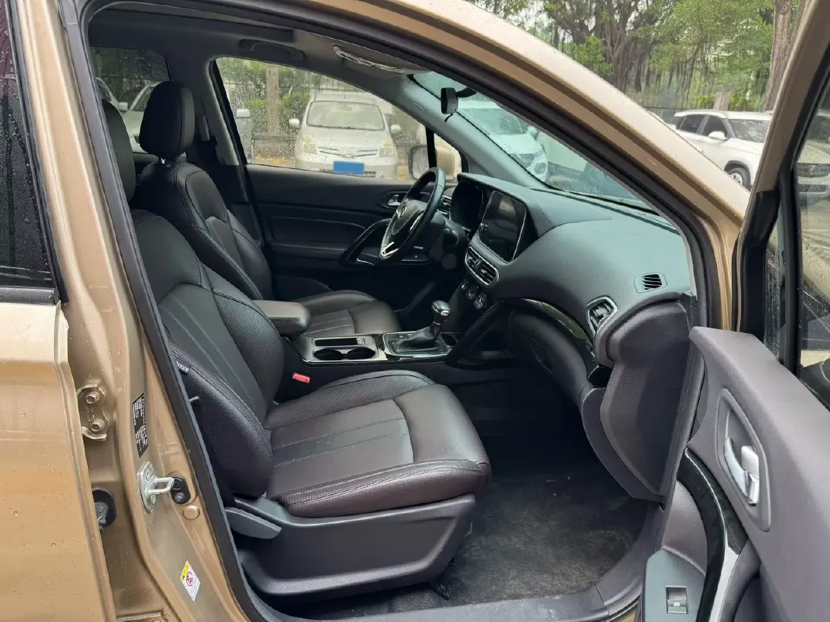 2018 GAC Trumpchi GS4 1.5T 152HP L4 6AT,autocango,china used car exporter,china ev exporter,chinese used car exporter,chinese used ev exporter