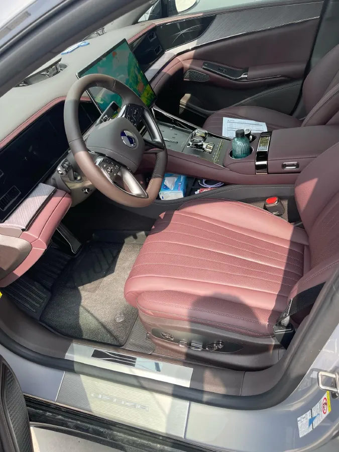 2024 Denza DenzaZ9GT 2.0T 207HP L4 E-CVT PHEV 38.5KWH,autocango,china used car exporter,china ev exporter,chinese used car exporter,chinese used ev exporter