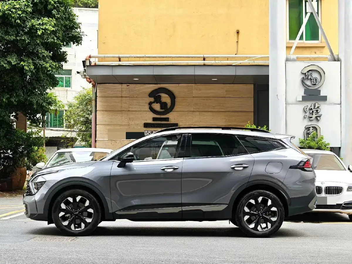 2023 Kia Sportage 2.0T 236HP L4 8AT,autocango,china used car exporter,china ev exporter,chinese used car exporter,chinese used ev exporter