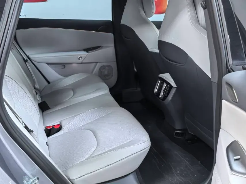 2025 ARCFOX αS5 BEV,autocango,china used car exporter,china ev exporter,chinese used car exporter,chinese used ev exporter