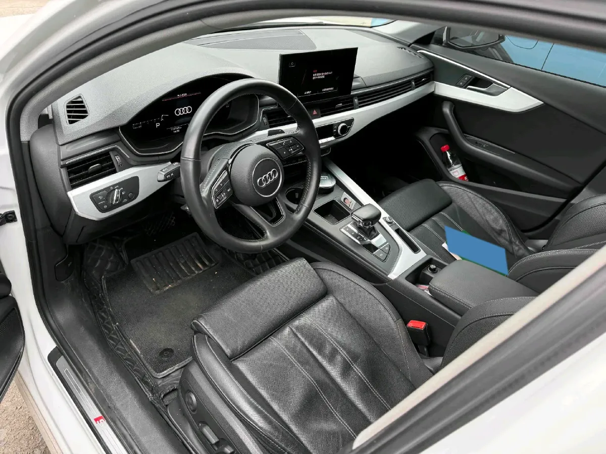 2020 Audi A4L 2.0T 190HP L4 7DCT,autocango,china used car exporter,china ev exporter,chinese used car exporter,chinese used ev exporter