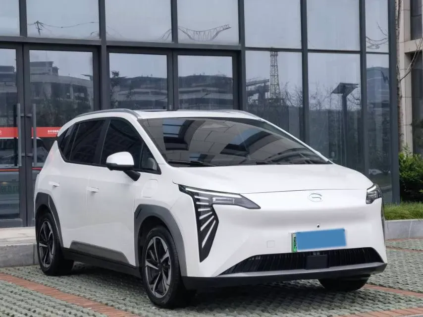 2024 Leapmotor C11 1.5L 95HP L4 REEV 43.74KWH,autocango,china used car exporter,china ev exporter,chinese used car exporter,chinese used ev exporter