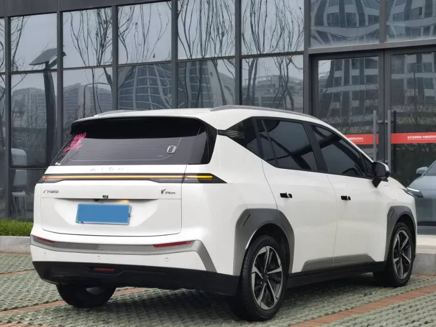 2024 Leapmotor C11 1.5L 95HP L4 REEV 43.74KWH,autocango,china used car exporter,china ev exporter,chinese used car exporter,chinese used ev exporter