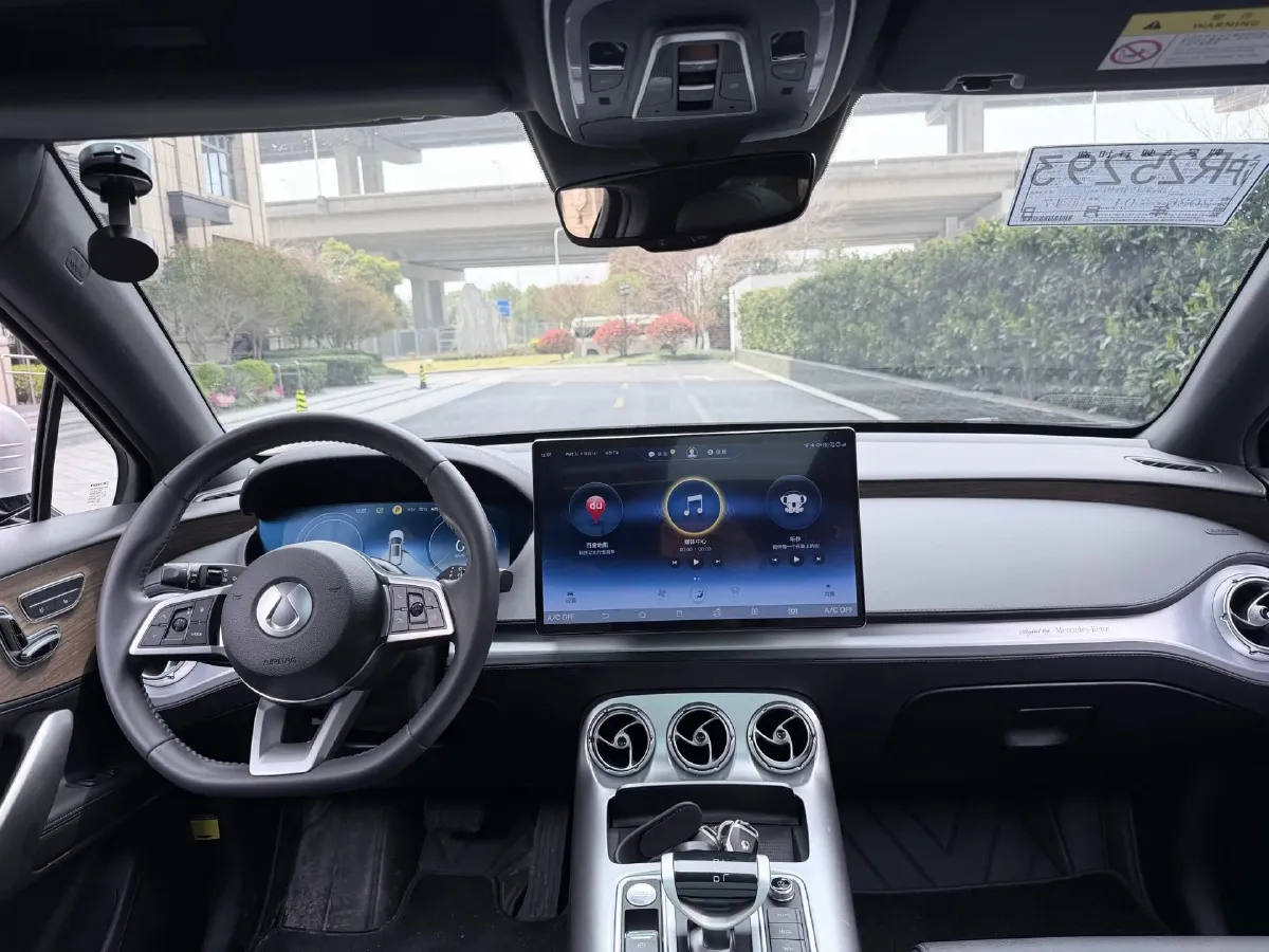 2020 Denza X 2.0T 192HP L4 6DCT PHEV 24KWH,autocango,china used car exporter,china ev exporter,chinese used car exporter,chinese used ev exporter