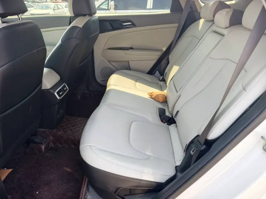 2023 Kia Sportage 1.5T 200HP L4 8AT,autocango,china used car exporter,china ev exporter,chinese used car exporter,chinese used ev exporter