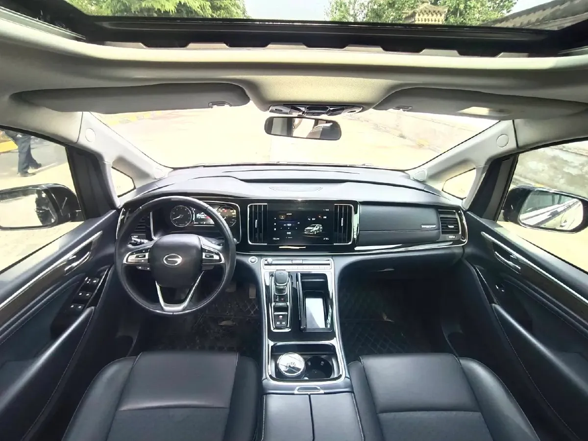 2023 GAC Trumpchi M8 2.0T 252HP L4 8AT,autocango,china used car exporter,china ev exporter,chinese used car exporter,chinese used ev exporter