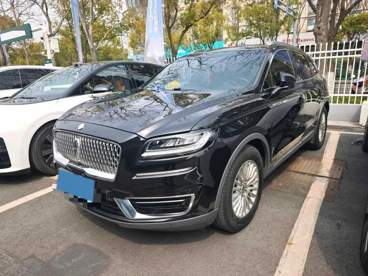 2019 Lincoln Nautilus 2.0T 235HP L4 8AT,autocango,china used car exporter,china ev exporter,chinese used car exporter,chinese used ev exporter