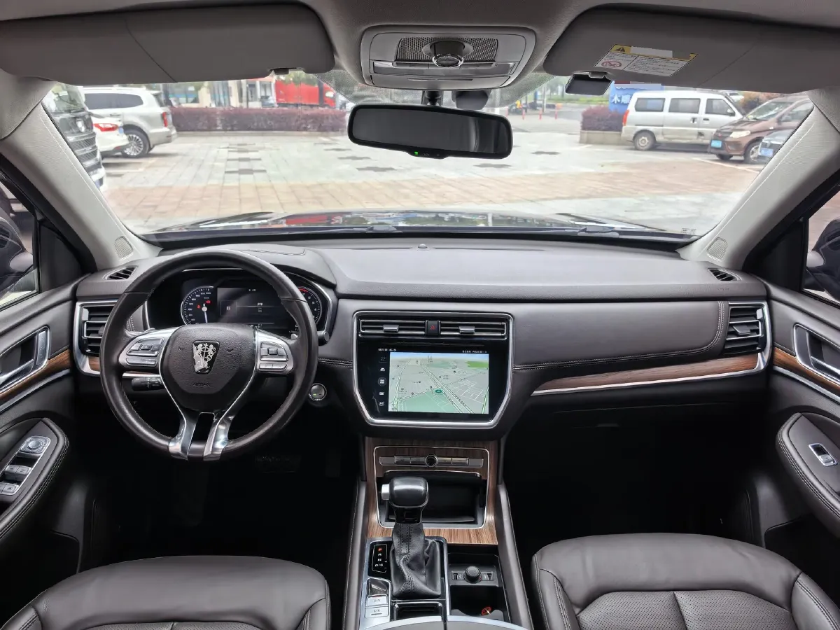 2019 Roewe RX8 2.0T 222HP L4 6AT,autocango,china used car exporter,china ev exporter,chinese used car exporter,chinese used ev exporter