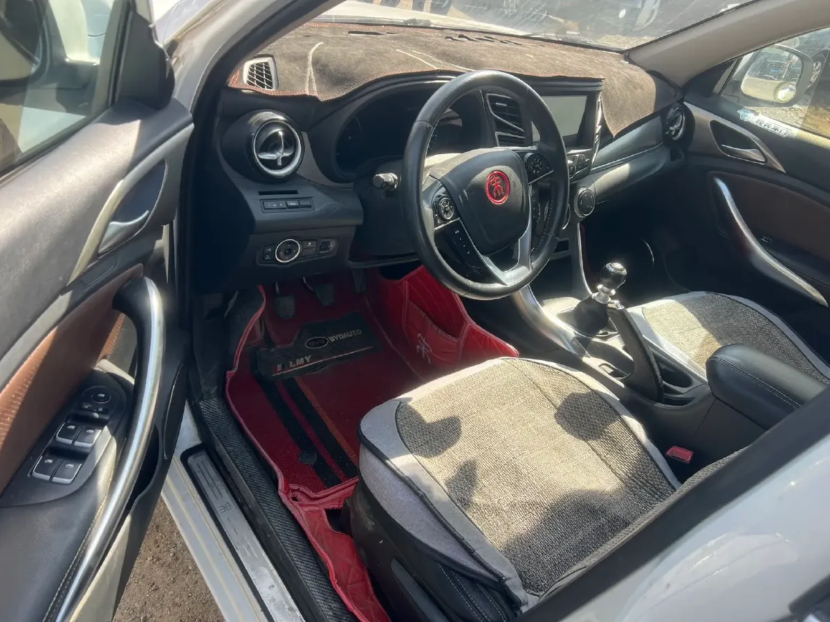 2016 BYD Song 1.5T 154HP L4 6MT,autocango,china used car exporter,china ev exporter,chinese used car exporter,chinese used ev exporter