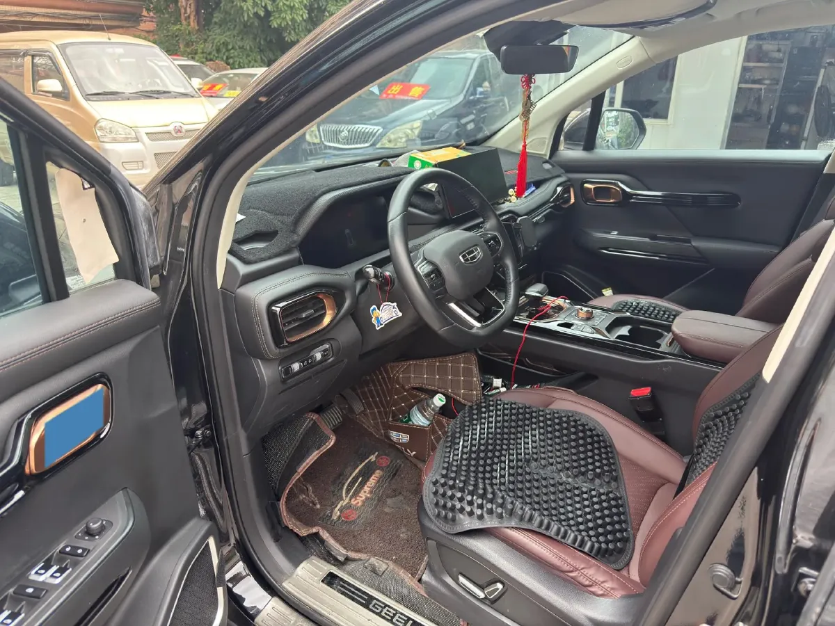 2022 Geely Okavango 1.8T 184HP L4 7DCT,autocango,china used car exporter,china ev exporter,chinese used car exporter,chinese used ev exporter