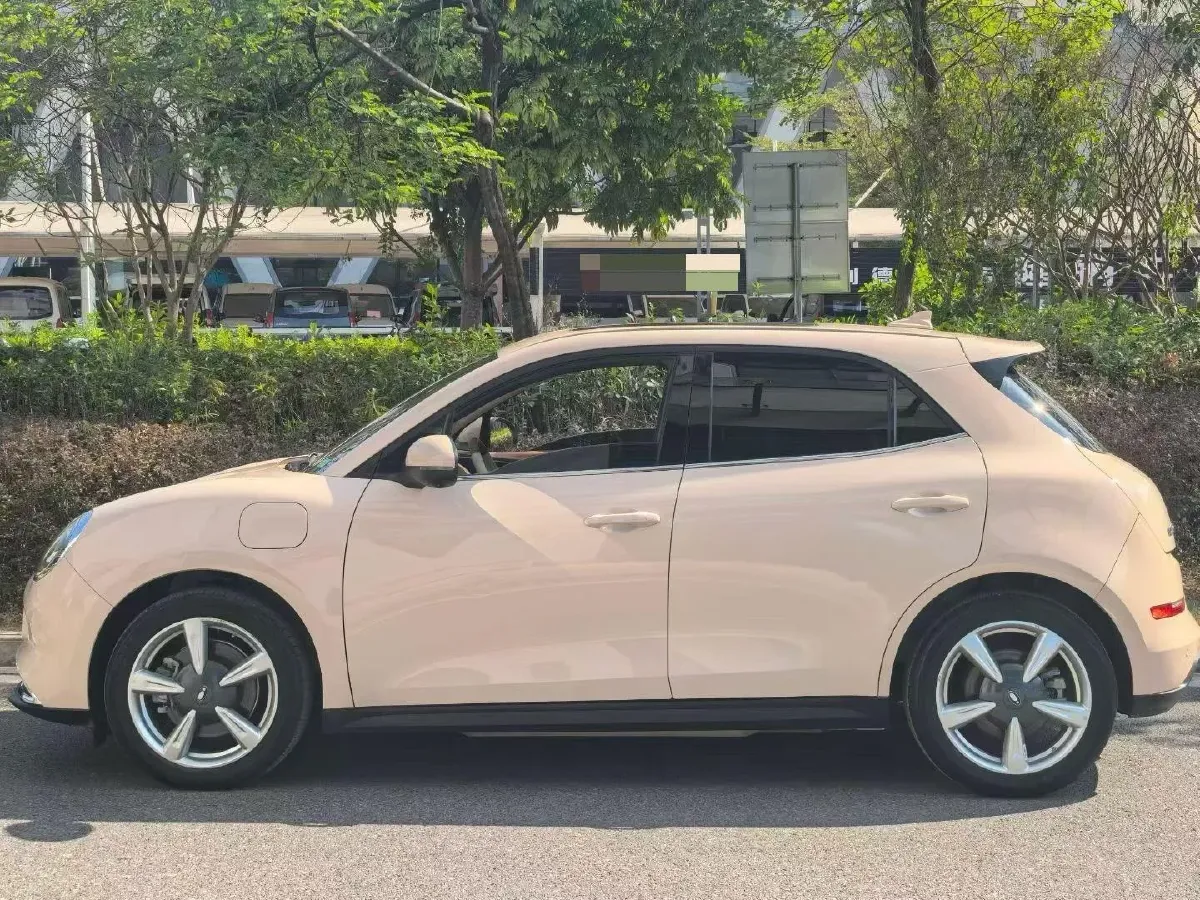 2022 ChangAn Oshan X7 Plus 1.5T 188HP L4 7DCT,autocango,china used car exporter,china ev exporter,chinese used car exporter,chinese used ev exporter