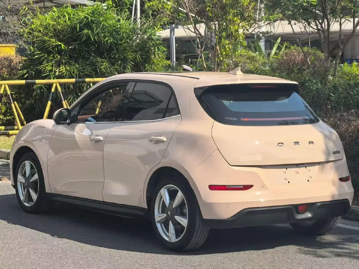 2022 ChangAn Oshan X7 Plus 1.5T 188HP L4 7DCT,autocango,china used car exporter,china ev exporter,chinese used car exporter,chinese used ev exporter