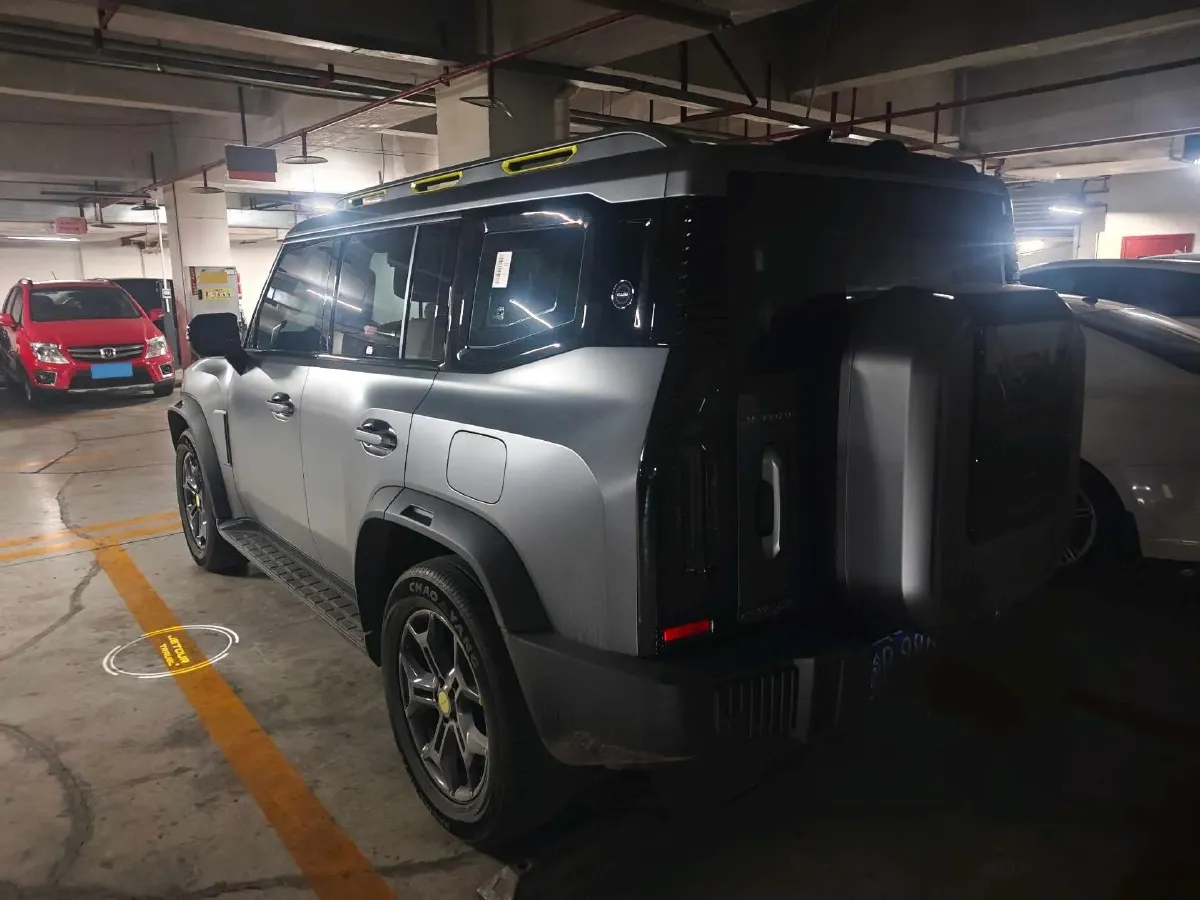 2023 Jetour Traveller 2.0T 254HP L4 7DCT,autocango,china used car exporter,china ev exporter,chinese used car exporter,chinese used ev exporter