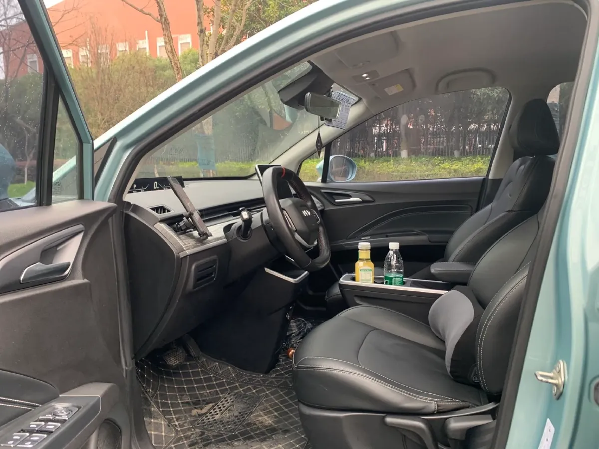 2022 Leapmotor T03 BEV 41KWH,autocango,china used car exporter,china ev exporter,chinese used car exporter,chinese used ev exporter