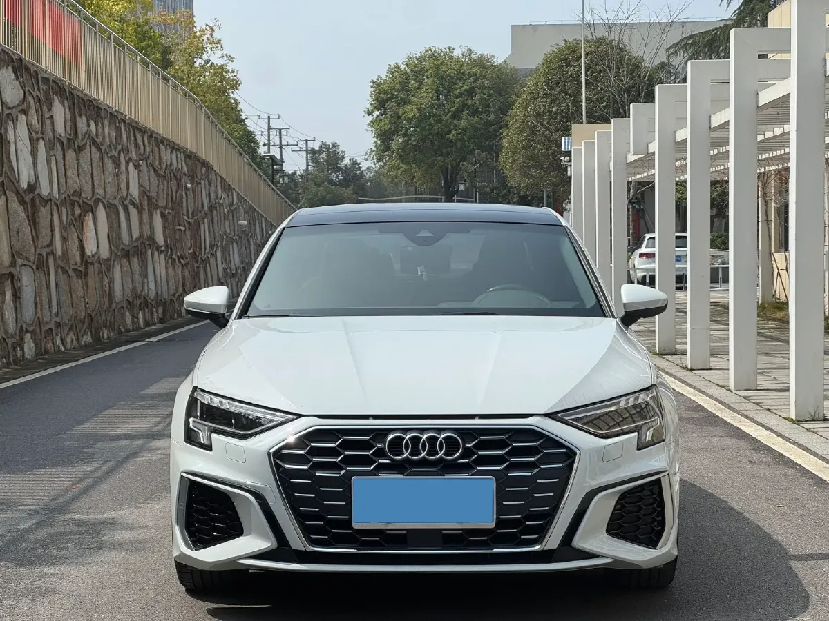 2021 Audi A3 1.4T 150HP L4 7DCT,autocango,china used car exporter,china ev exporter,chinese used car exporter,chinese used ev exporter