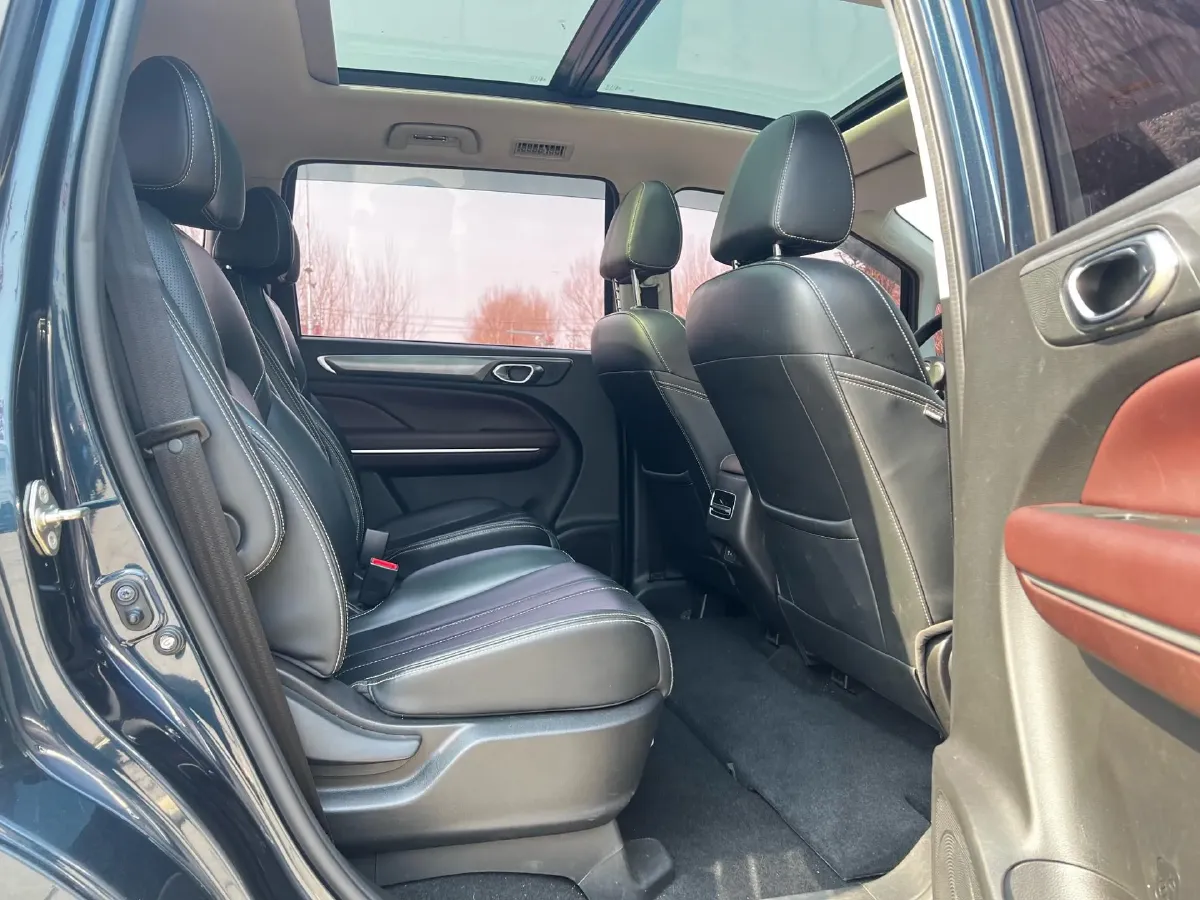 2021 GAC Trumpchi M6 1.5T 169HP L4 6AT,autocango,china used car exporter,china ev exporter,chinese used car exporter,chinese used ev exporter